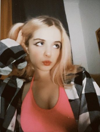Эми Роуз