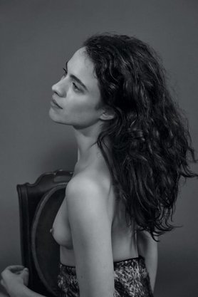 Маргарет Куолли (Margaret Qualley)