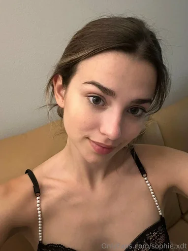 Софи Шмидт (Sophie Xdt)