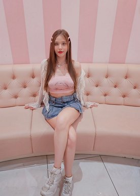 Виолетта Крючкова (Lyasyaa)