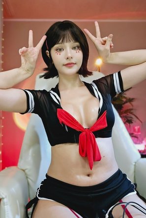 Виолетта Крючкова (Lyasyaa)