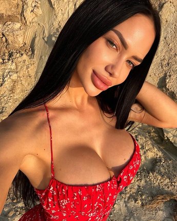 Алина Жимило (Alinajimmychoo)