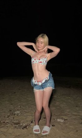 Клэр Хоуп (Lil Tay)