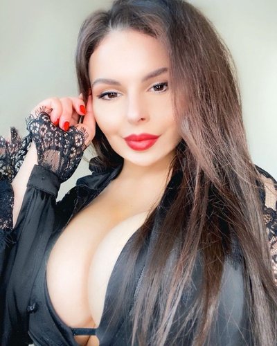 Элиза Симонян