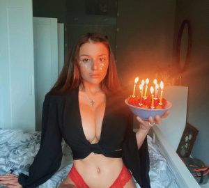 Рита Флорес