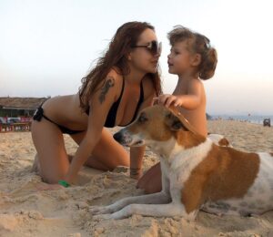 Марина Максимова