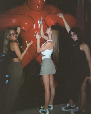 Полина Недогон