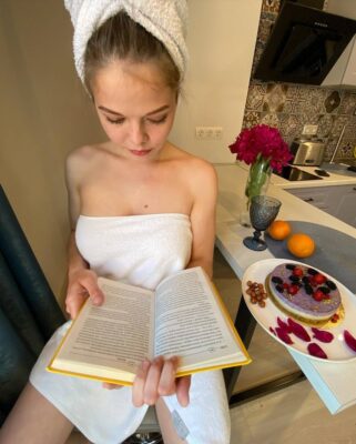 Настя Манастя