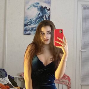 Оля Таганова